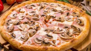 pizza prosciutto e funghi
